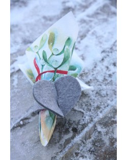 Heart-shaped napkin holder of Haunold fulled felt, pure new wool