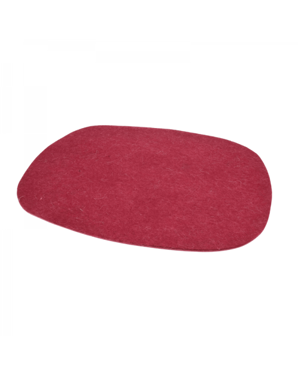 Placemat Oval of Haunold wool felt, approx. 5 mm red Placemat Oval of Haunold wool felt, approx. 5 mm red