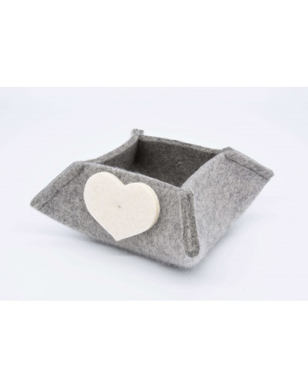 Haunold felt box of fine merino wool, grey with white hearts, small