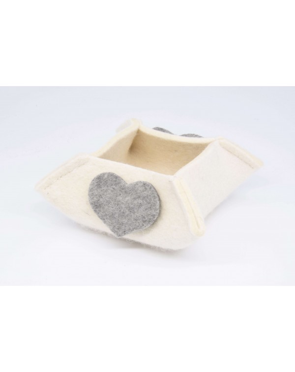 Haunold felt box of fine merino wool, wool white with grey hearts, small