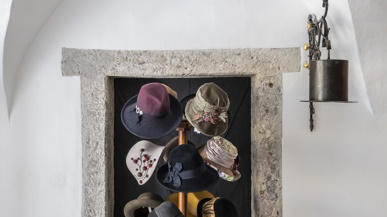 shop-category-hats